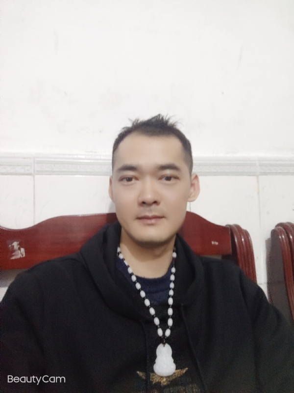 快乐的等待的第一张照片--肇庆交友中心