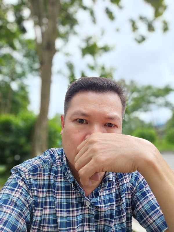 余生有你陪伴的第一张照片--肇庆交友中心